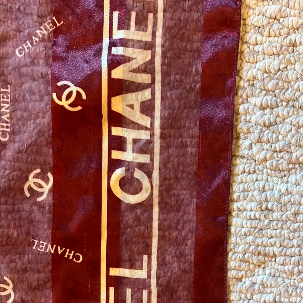 CHANEL Deep Red Monogram Scarf - Picture 4 of 5